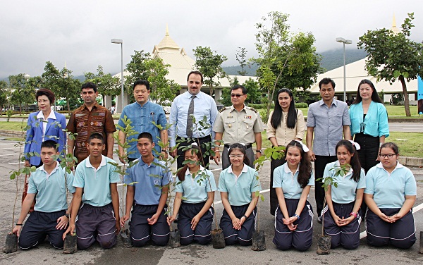 สำนักงานพัฒนาพิงคนครจัดปลูกป่าเทิดพระเกียรติ สมเด็จพระนางเจ้าสิริกิติ์พระบรมราชินีนาถ