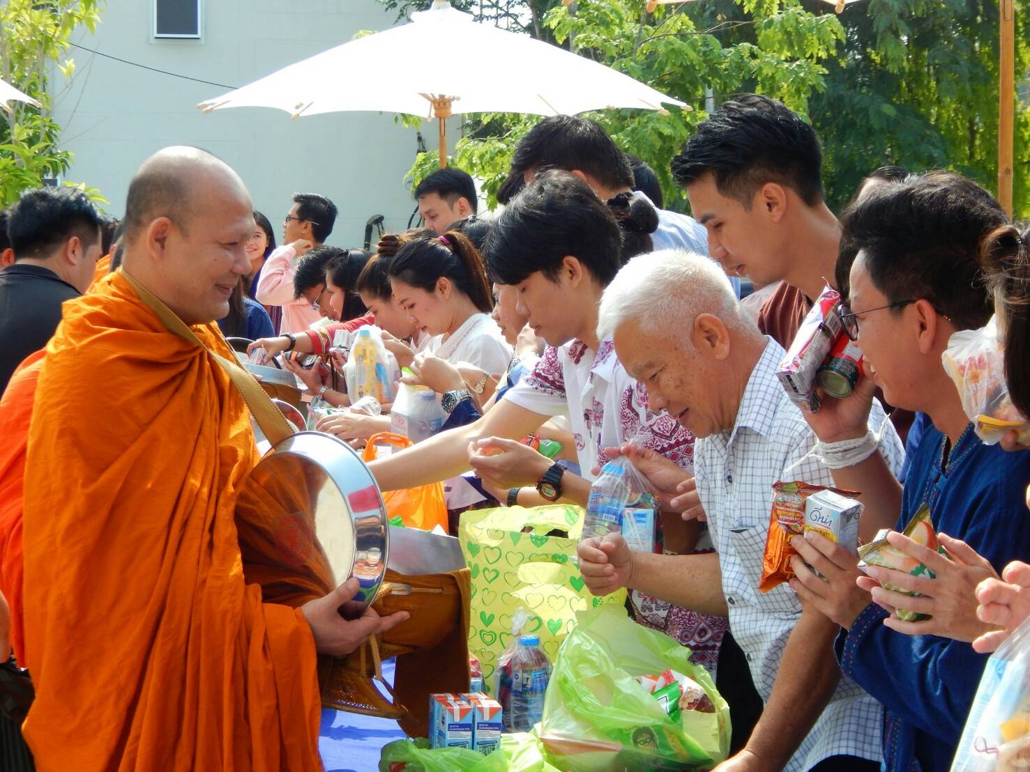 รู้รักสามัคคี สร้างพลังความดี ประเพณีปีใหม่เมือง   