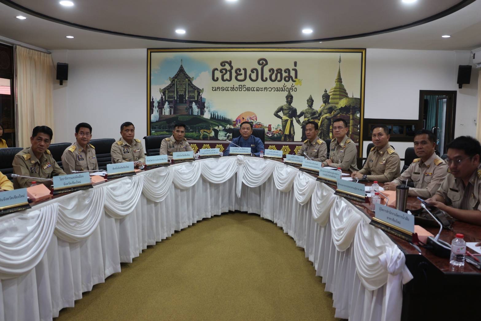 ผู้ว่าฯ เชียงใหม่ นำส่วนราชการในสังกัดกระทรวงมหาดไทย รับมอบนโยบายรัฐบาลและภารกิจสำคัญของกระทรวงมหาดไทย จาก รองนายกฯ
