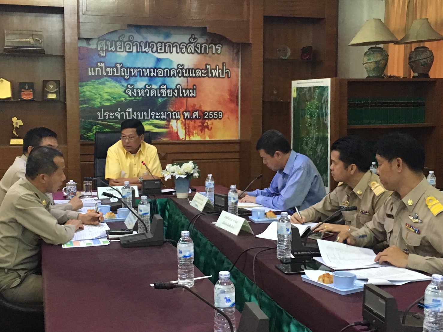 จังหวัดเชียงใหม่ประชุมคณะทำงานศูนย์อำนวยการสั่งการแก้ไขปัญหาหมอกควันและไฟป่า
