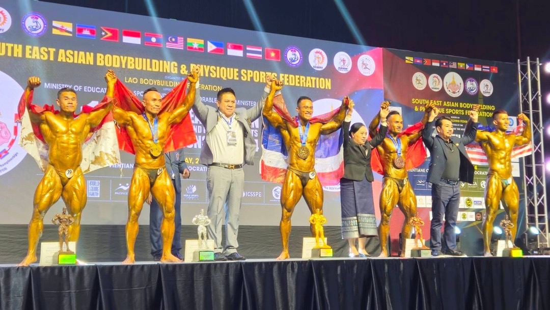 ธนกฤต ประจันตะเสน  แชมป์ถ้วยพระราชทานคนล่าสุดของรายการชิงแชมป์ประเทศไทย ประเดิมคว้าทอง เพาะกายชิงแชมป์เอเชียตะวันออกเฉียงใต้ ครั้งที่ 18  ที่ลาว